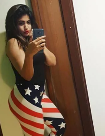 Niharika Niharika - Call Girls in Noida