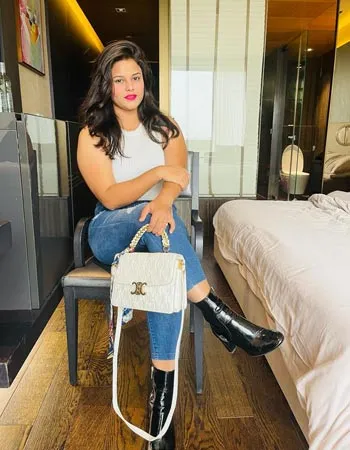 Tannu - Noida Call Girl Gorgeous Noida Call Girl